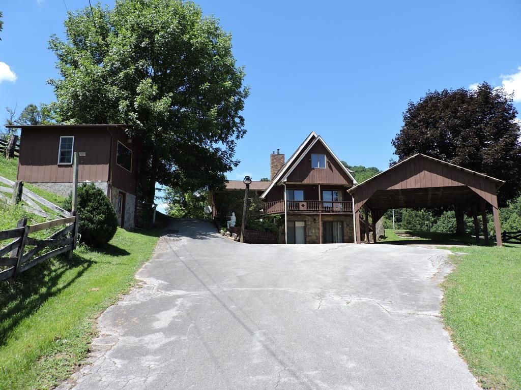 Bakersville, Mitchell County, NC House for sale Property ID 332173686