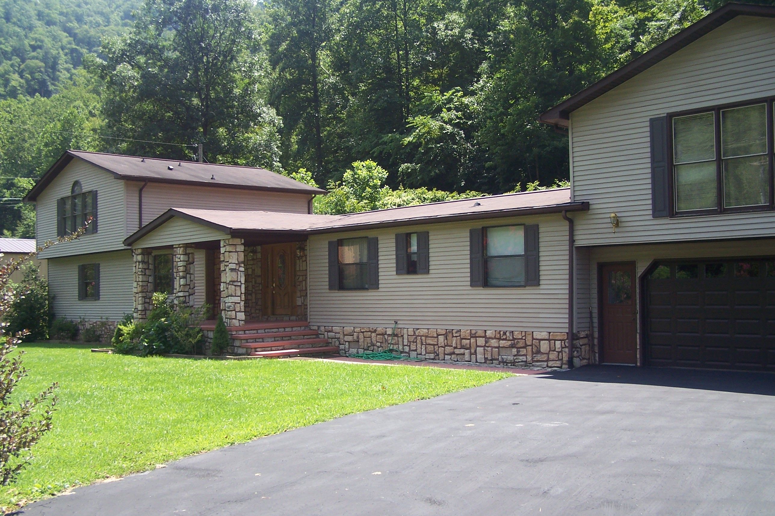 Maxie, Buchanan County, VA House for sale Property ID 332895387