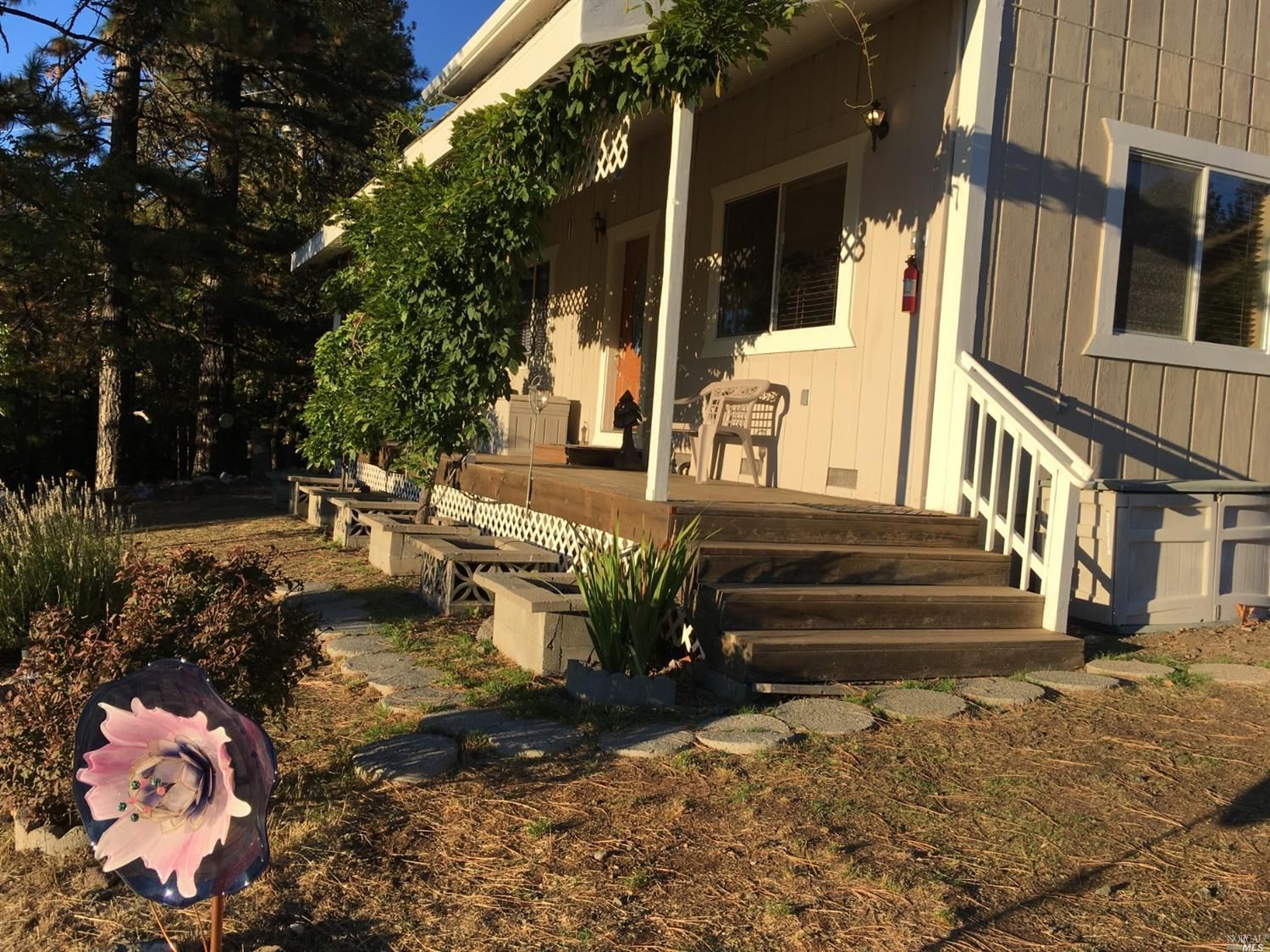 Laytonville, Mendocino County, CA House for sale Property ID 333086012