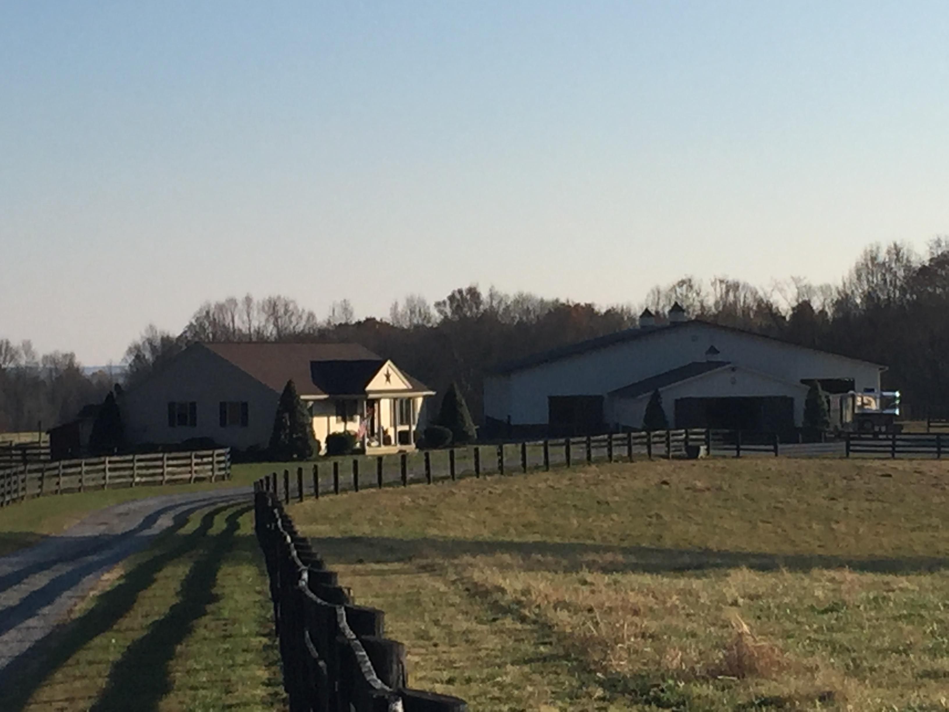 Columbia, Adair County, KY Farms and Ranches, Horse Property, House for