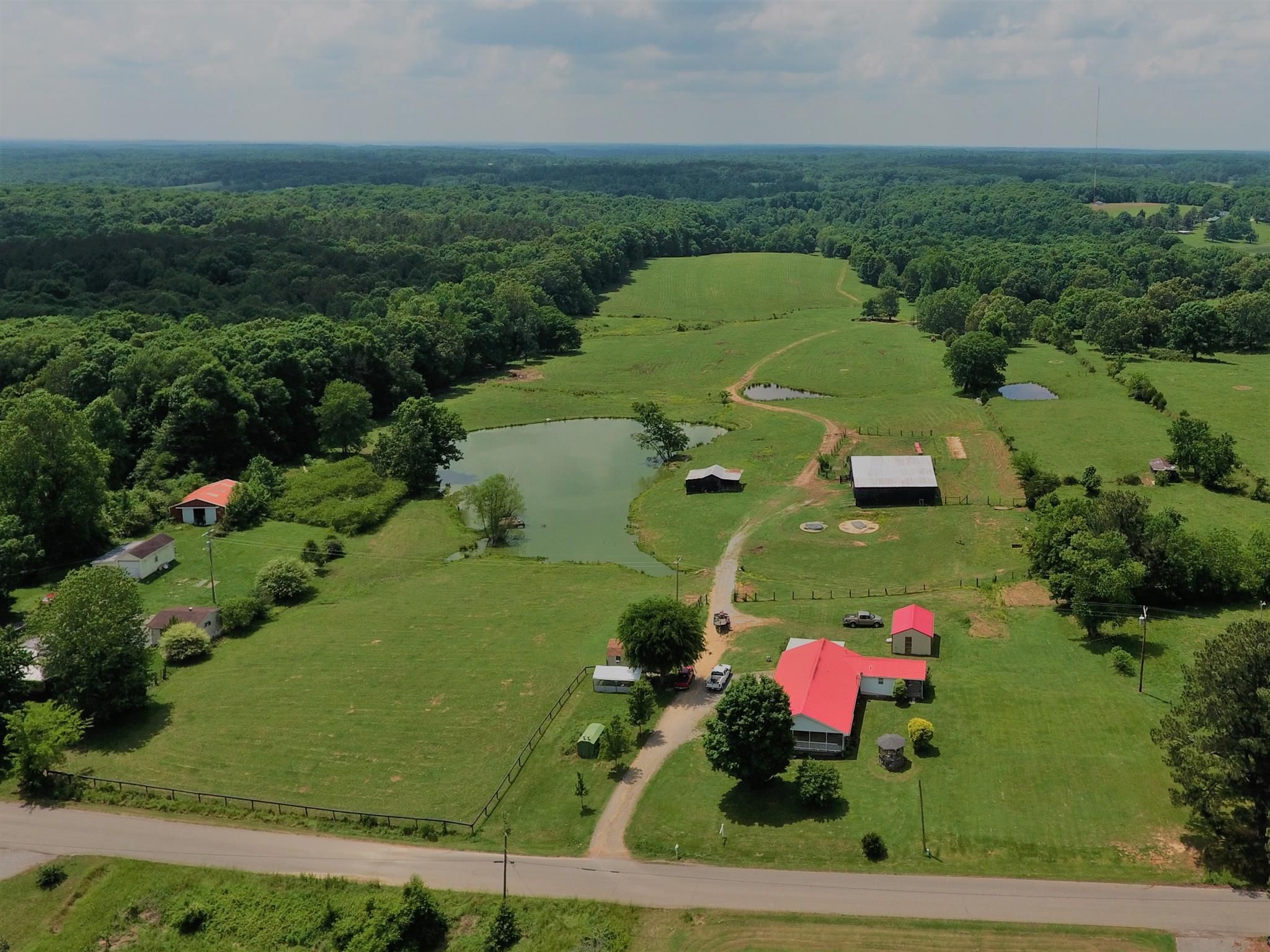 McEwen, Humphreys County, TN House for sale Property ID 334554765