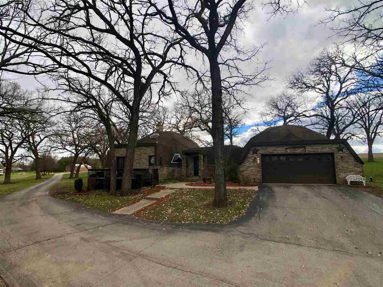 Monroe Center, Ogle County, IL House for sale Property ID 334653127