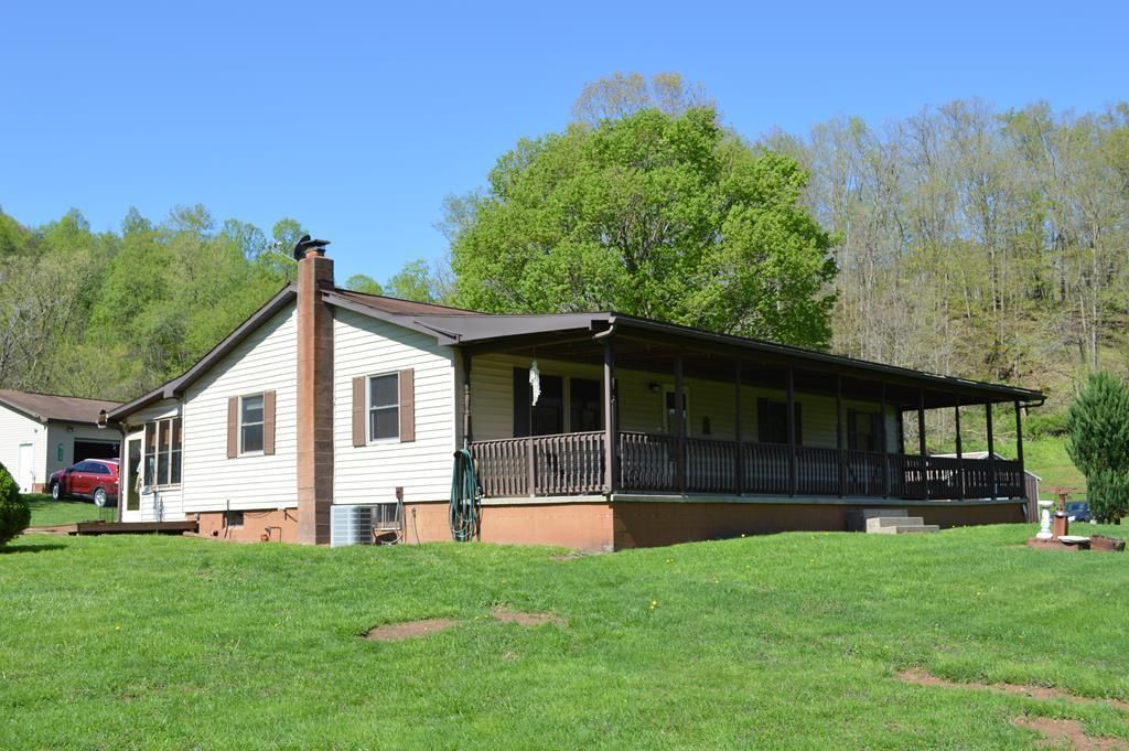 Sistersville, Tyler County, WV House for sale Property ID 335106873