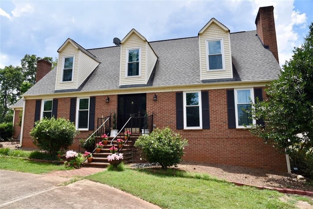 Central, Pickens County, SC House for sale Property ID 335480721