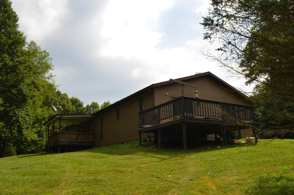 Middlebourne, Tyler County, WV House for sale Property ID 335593896