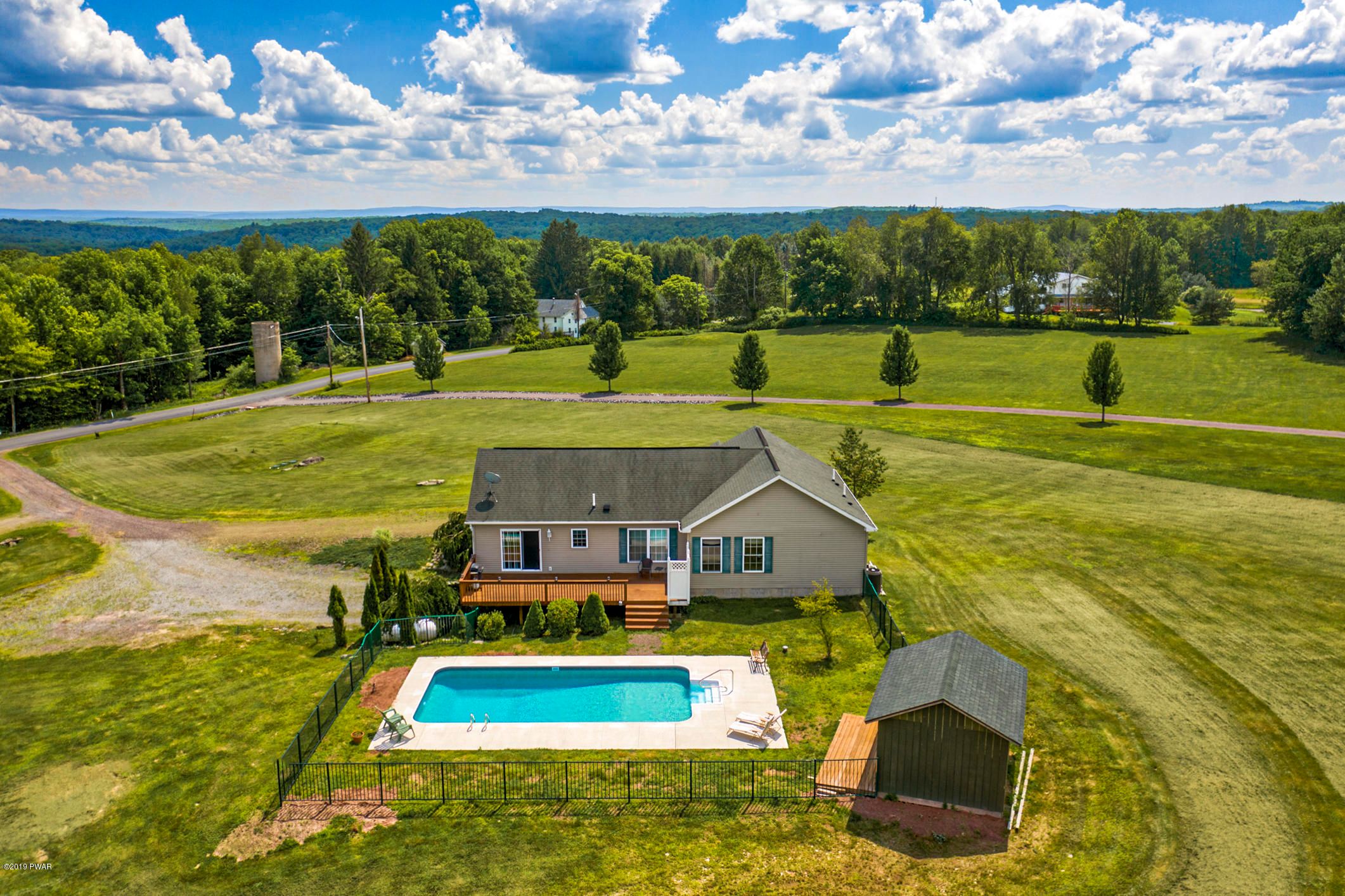 Lake Ariel, Wayne County, PA House for sale Property ID 335470853