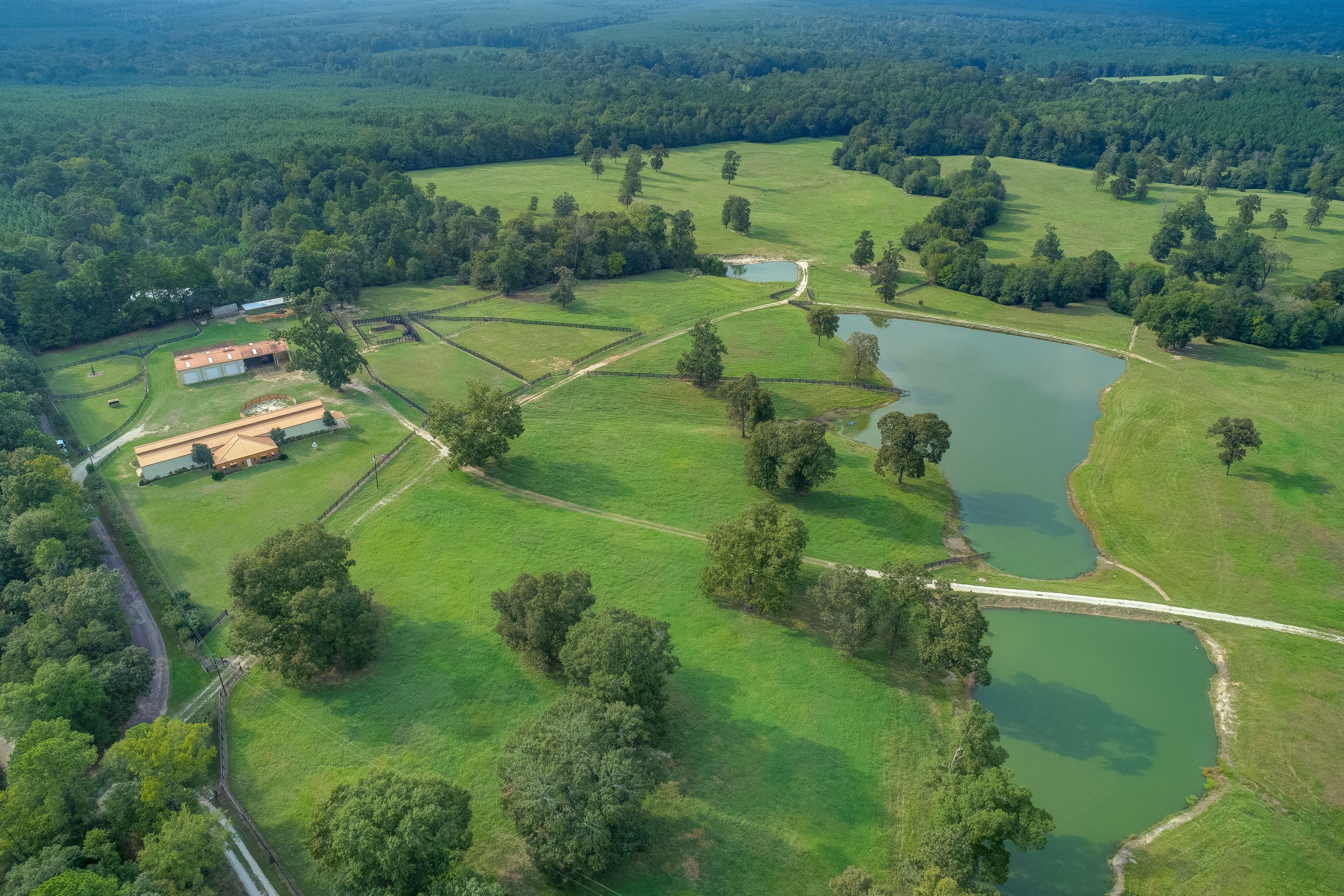 Lufkin, Angelina County, TX Horse Property, House for sale Property ID