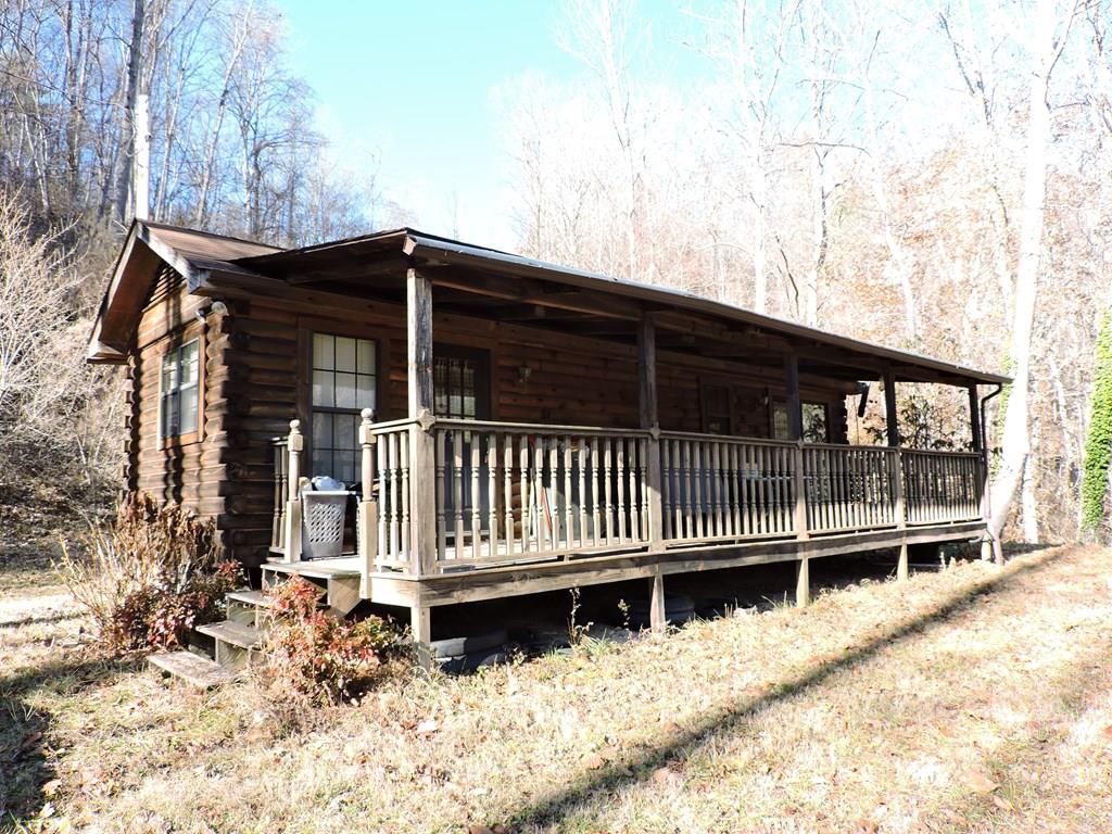 Green Mountain, Yancey County, NC House for sale Property ID 336810775