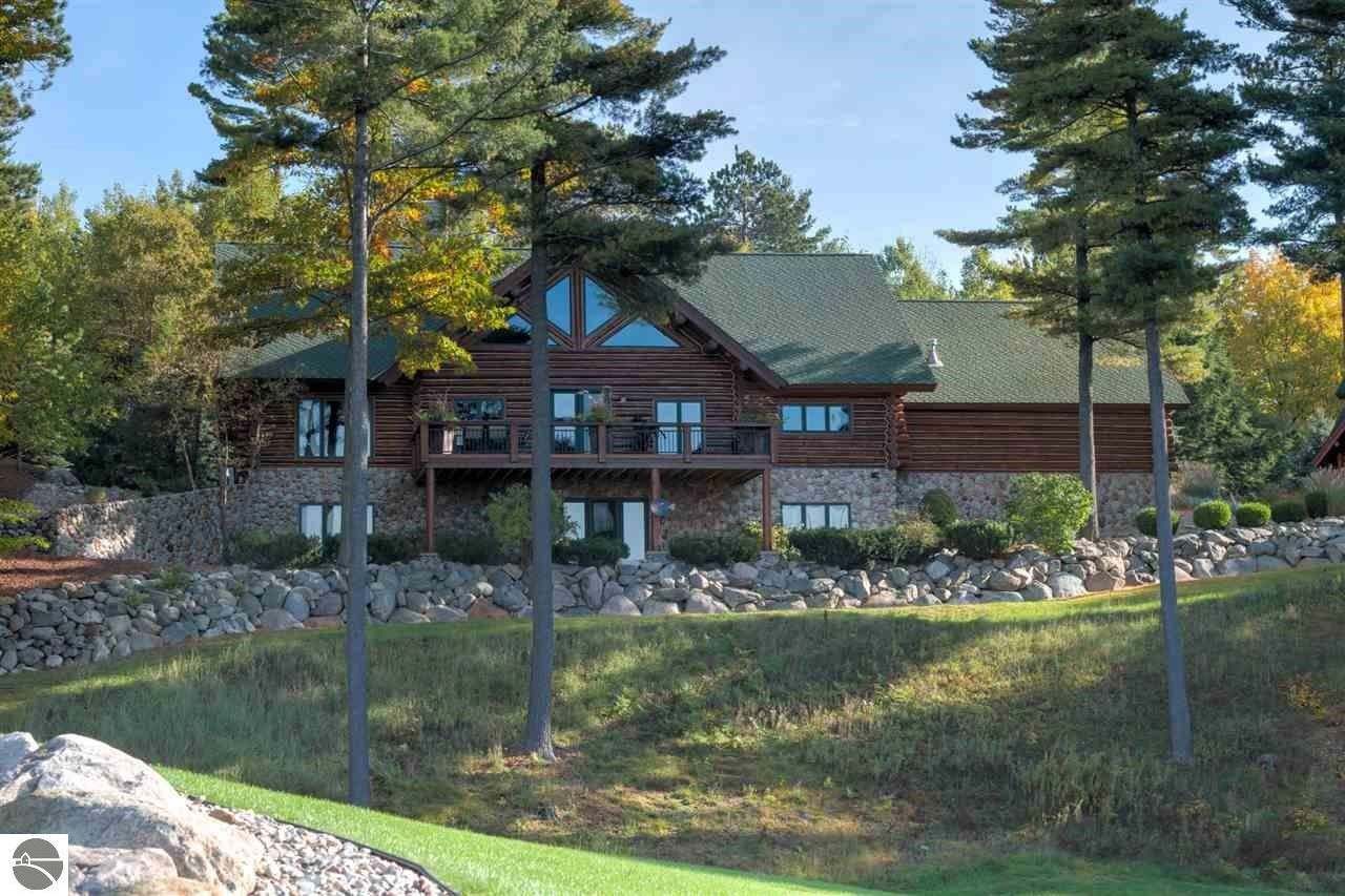 Onekama, Manistee County, MI House for sale Property ID 333020039