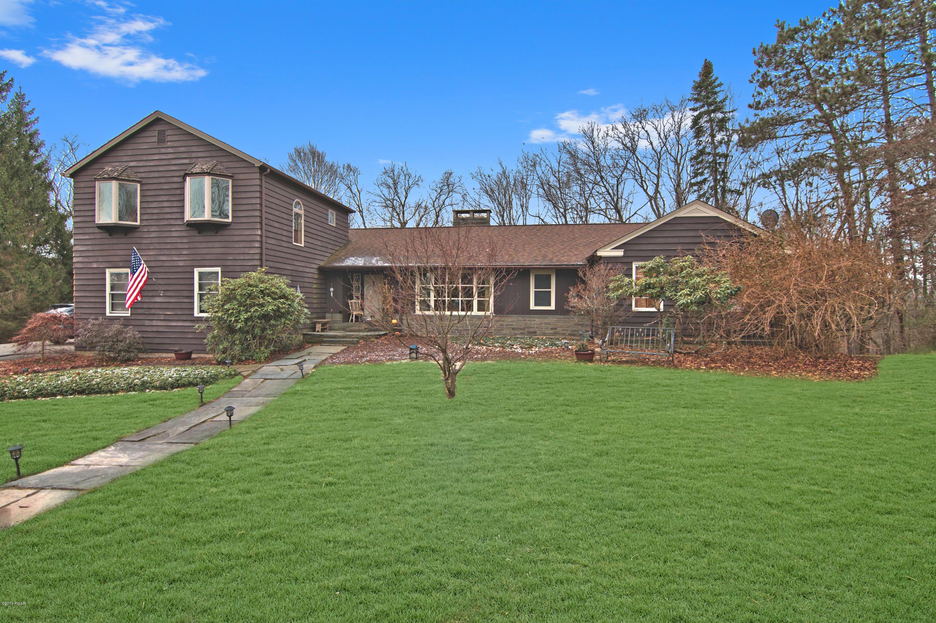 Honesdale, Wayne County, PA House for sale Property ID 336816233