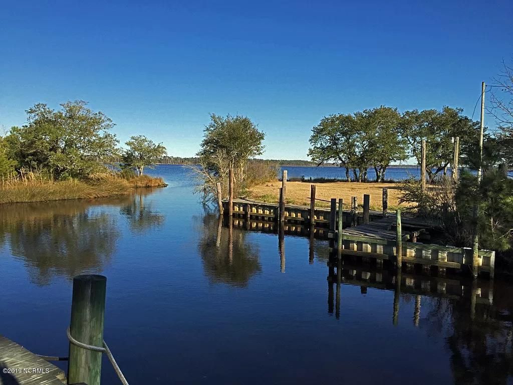 Beaufort, Carteret County, NC Undeveloped Land, Lakefront Property, Waterfront Property