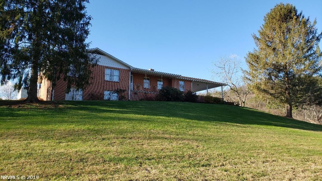 Peterstown, Monroe County, WV House for sale Property ID 336866523
