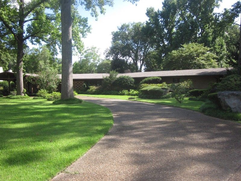 Greenwood, Leflore County, MS House for sale Property ID 331789975