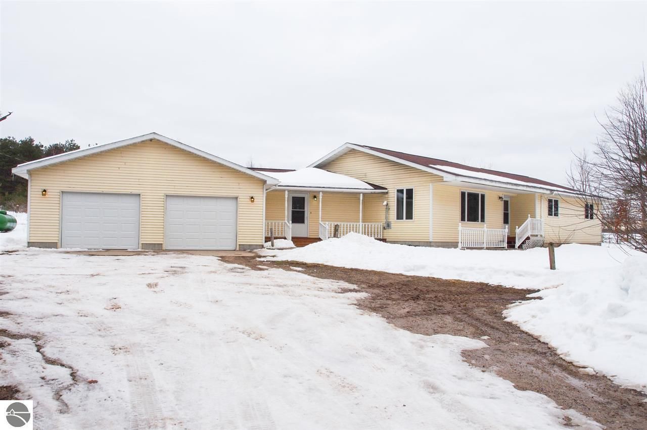 Kingsley, Grand Traverse County, MI House for sale Property ID