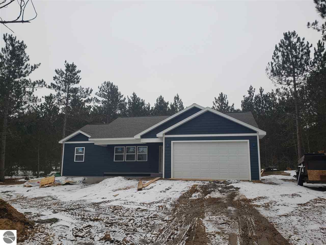Kingsley, Grand Traverse County, MI House for sale Property ID