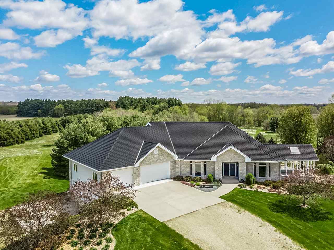 Belleville, Green County, WI Lakefront Property, Waterfront Property