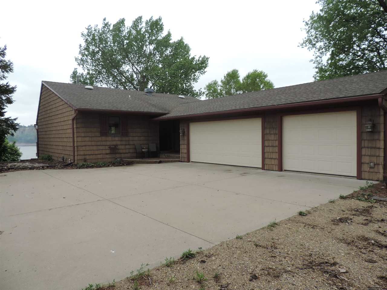 Yankton, Yankton County, SD House for sale Property ID 338119721