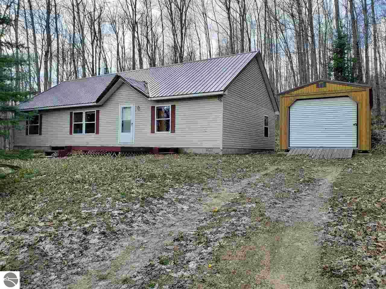 Kalkaska, Kalkaska County, MI House for sale Property ID 338132617