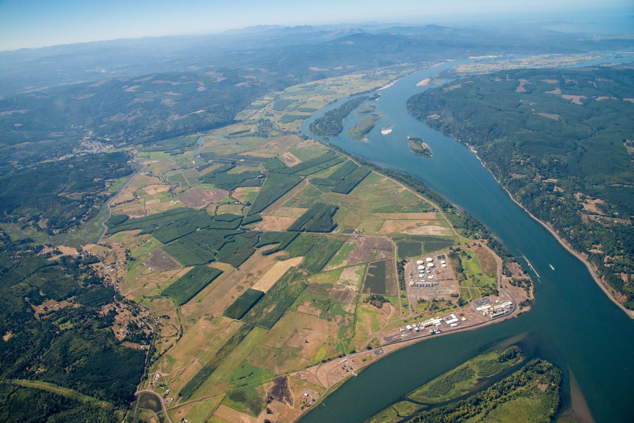Clatskanie, Columbia County, OR Farms and Ranches, Riverfront Property