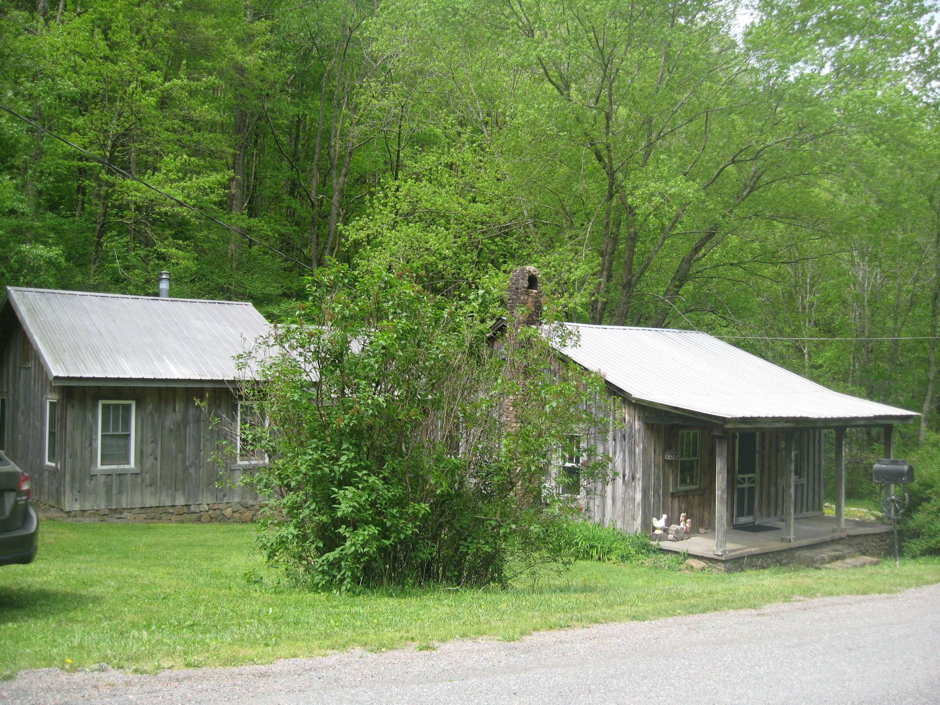 Shady Valley, Johnson County, TN House for sale Property ID 338342615
