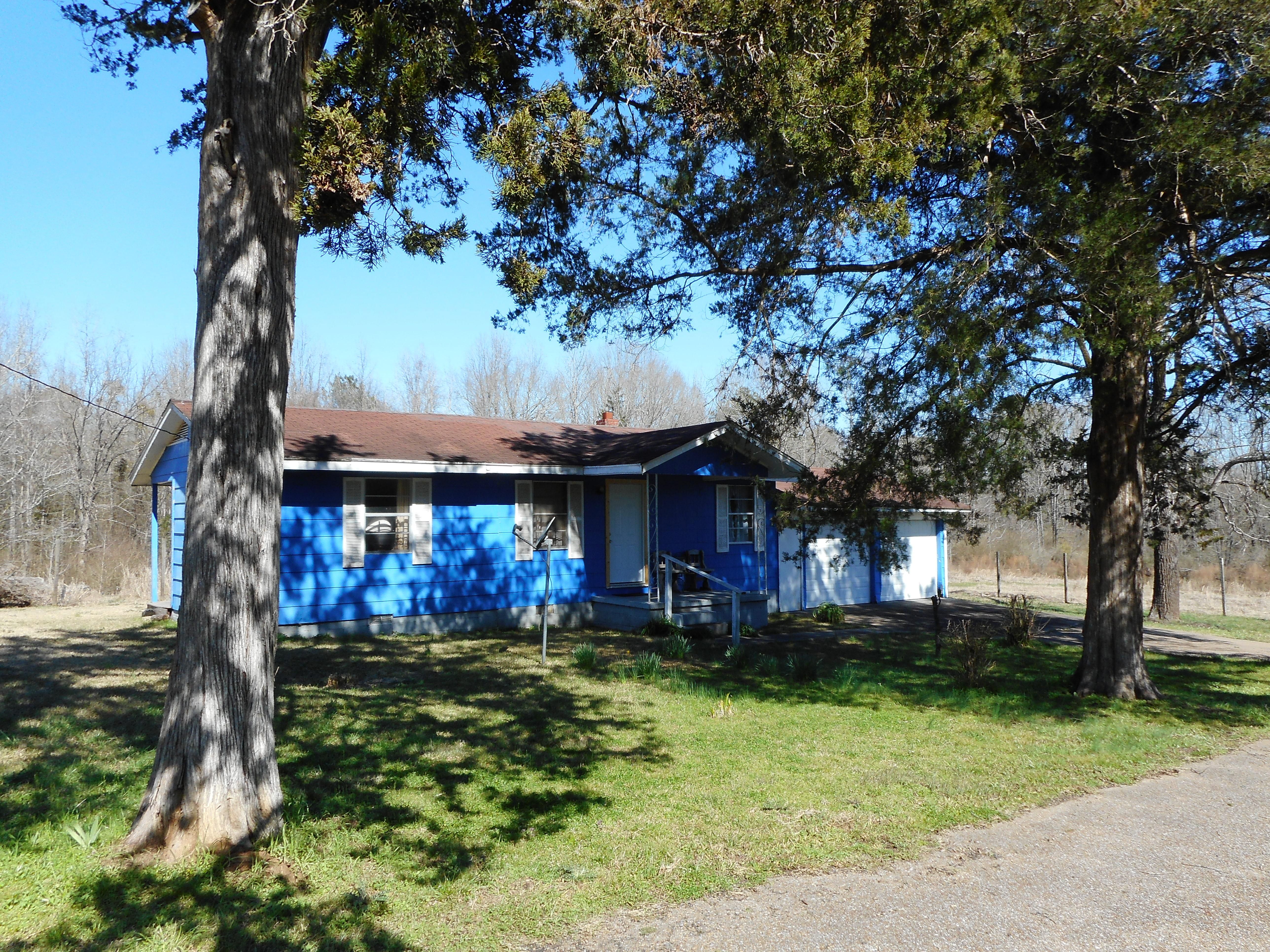 Camden, Madison County, MS Lakefront Property, Waterfront Property