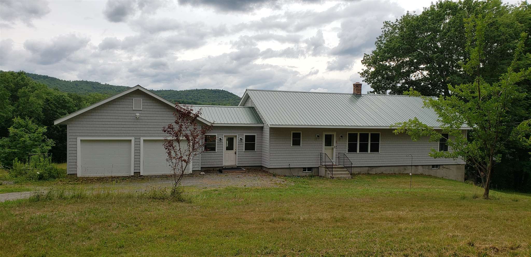 Chesterfield, Cheshire County, NH Lakefront Property, Waterfront