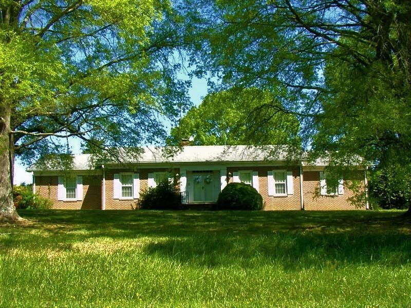 Victoria, Lunenburg County, VA House for sale Property ID 337994963