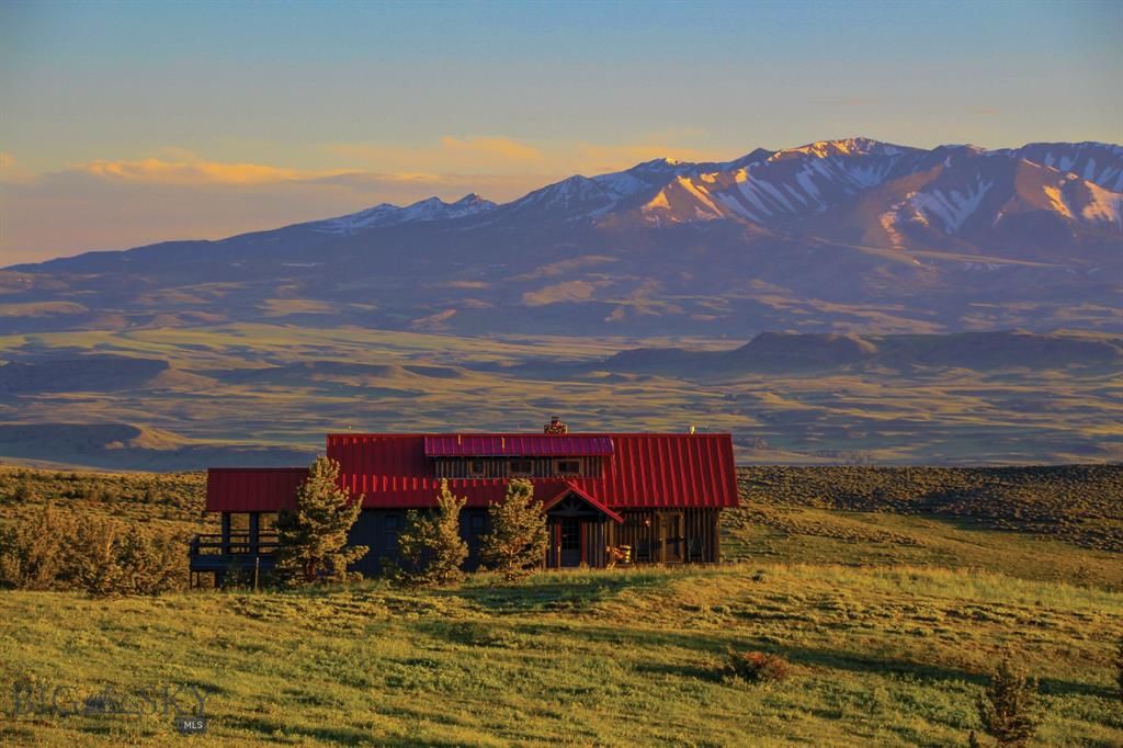 Big Timber, Sweet Grass County, MT Farms and Ranches, House for sale