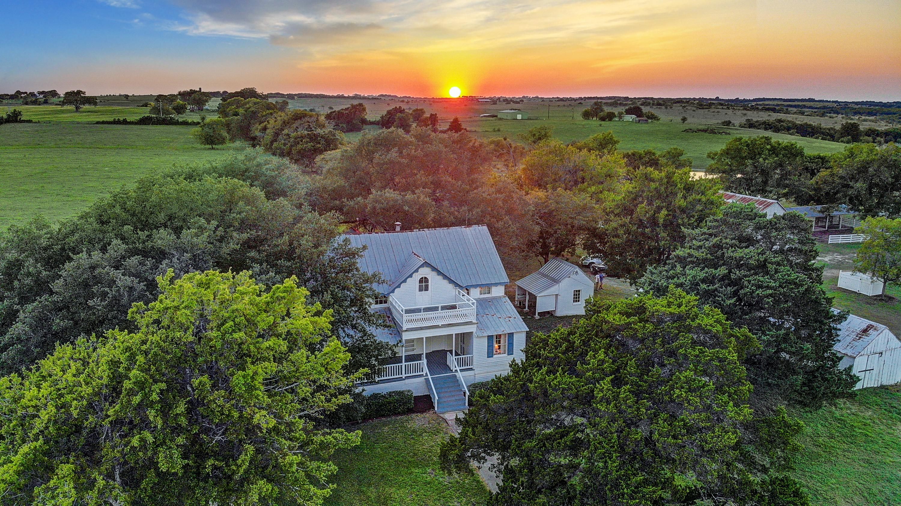 Schulenburg, Fayette County, TX Farms and Ranches, House for sale