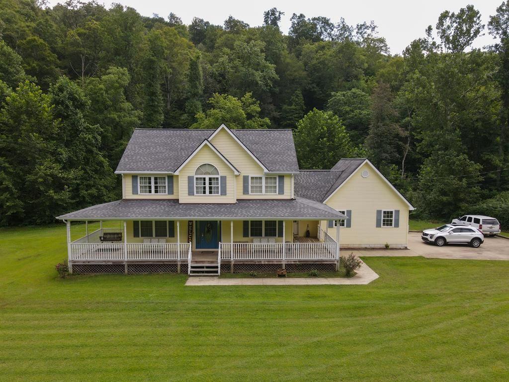 East Point, Johnson County, KY House for sale Property ID 338914300