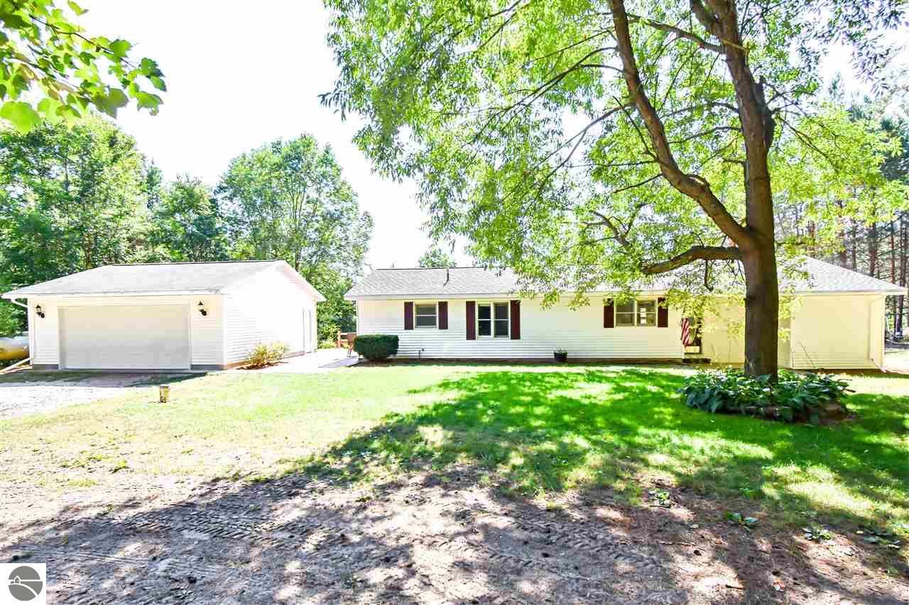 Kingsley, Grand Traverse County, MI House for sale Property ID