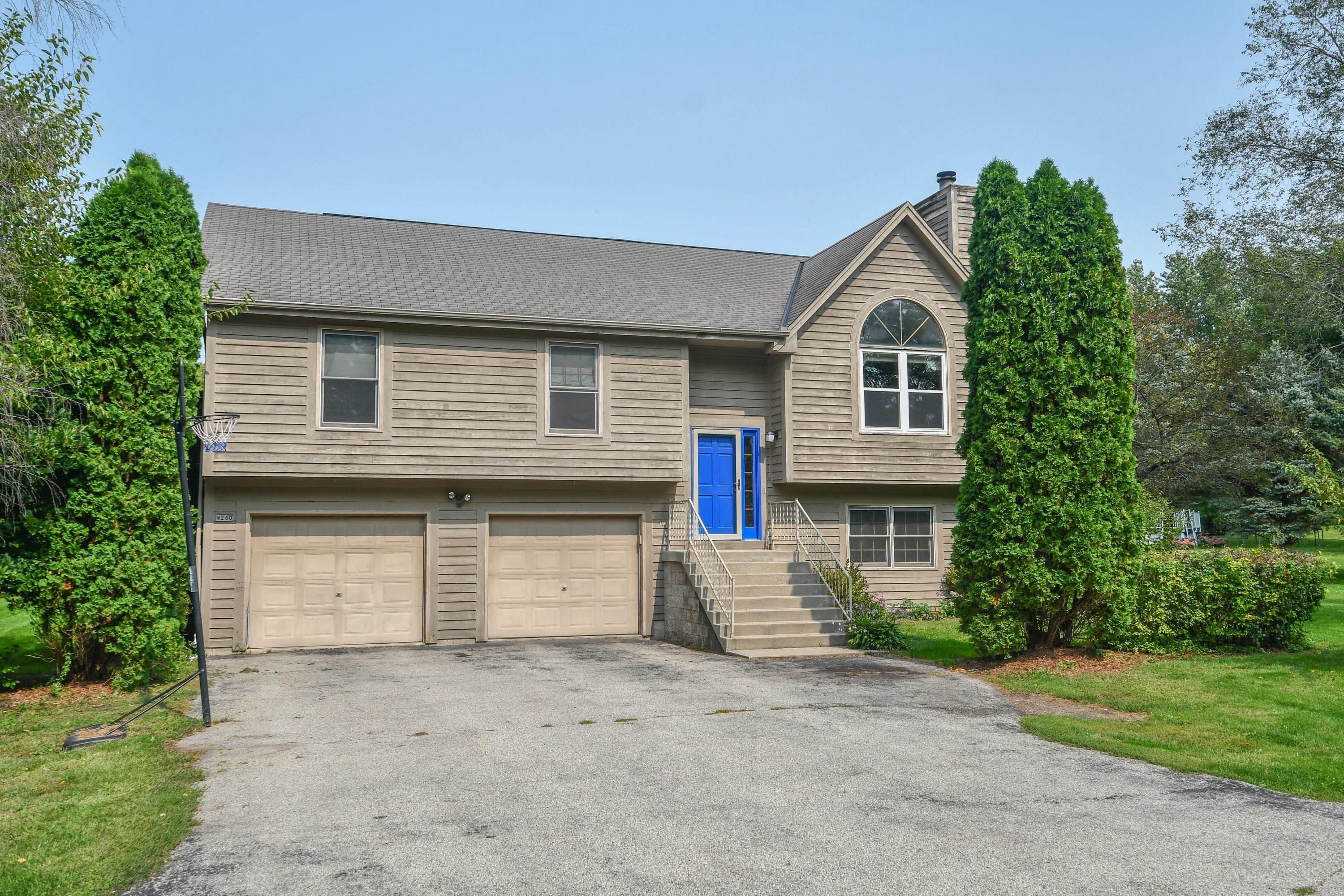 Oconomowoc, Jefferson County, WI House for sale Property ID 339171415