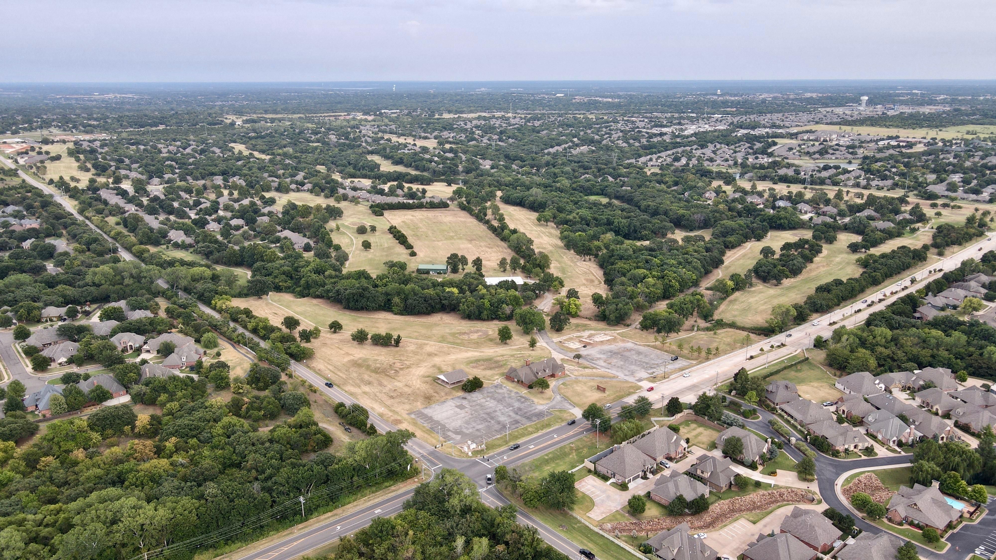 Edmond, Oklahoma County, OK Commercial Property for auction Property ID
