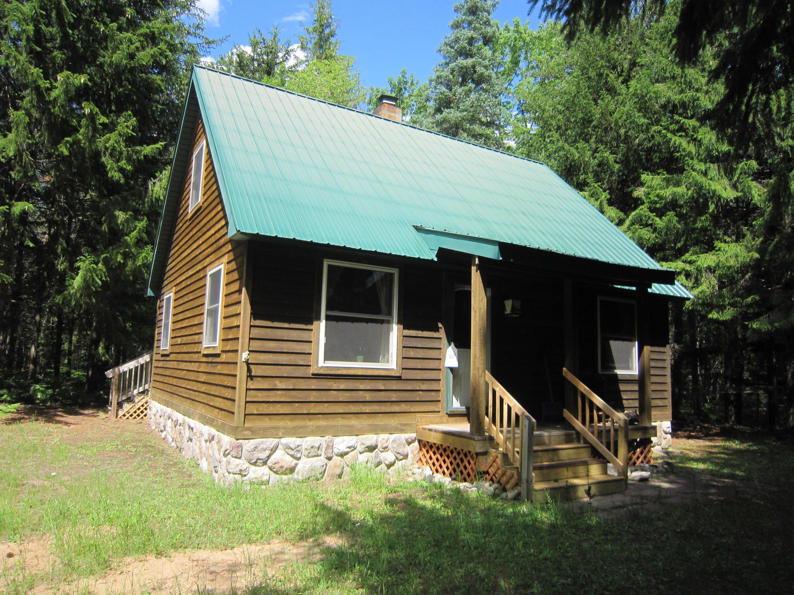 Seney, Schoolcraft County, MI House for sale Property ID 408600634