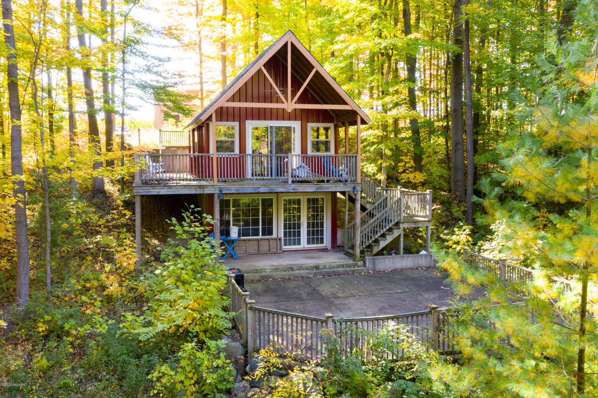 Lawrence, Van Buren County, MI Lakefront Property, Waterfront Property