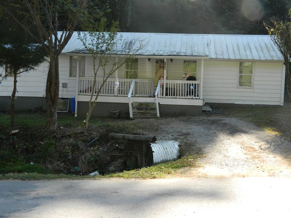 Robinson Creek, Pike County, KY House for sale Property ID 408644769