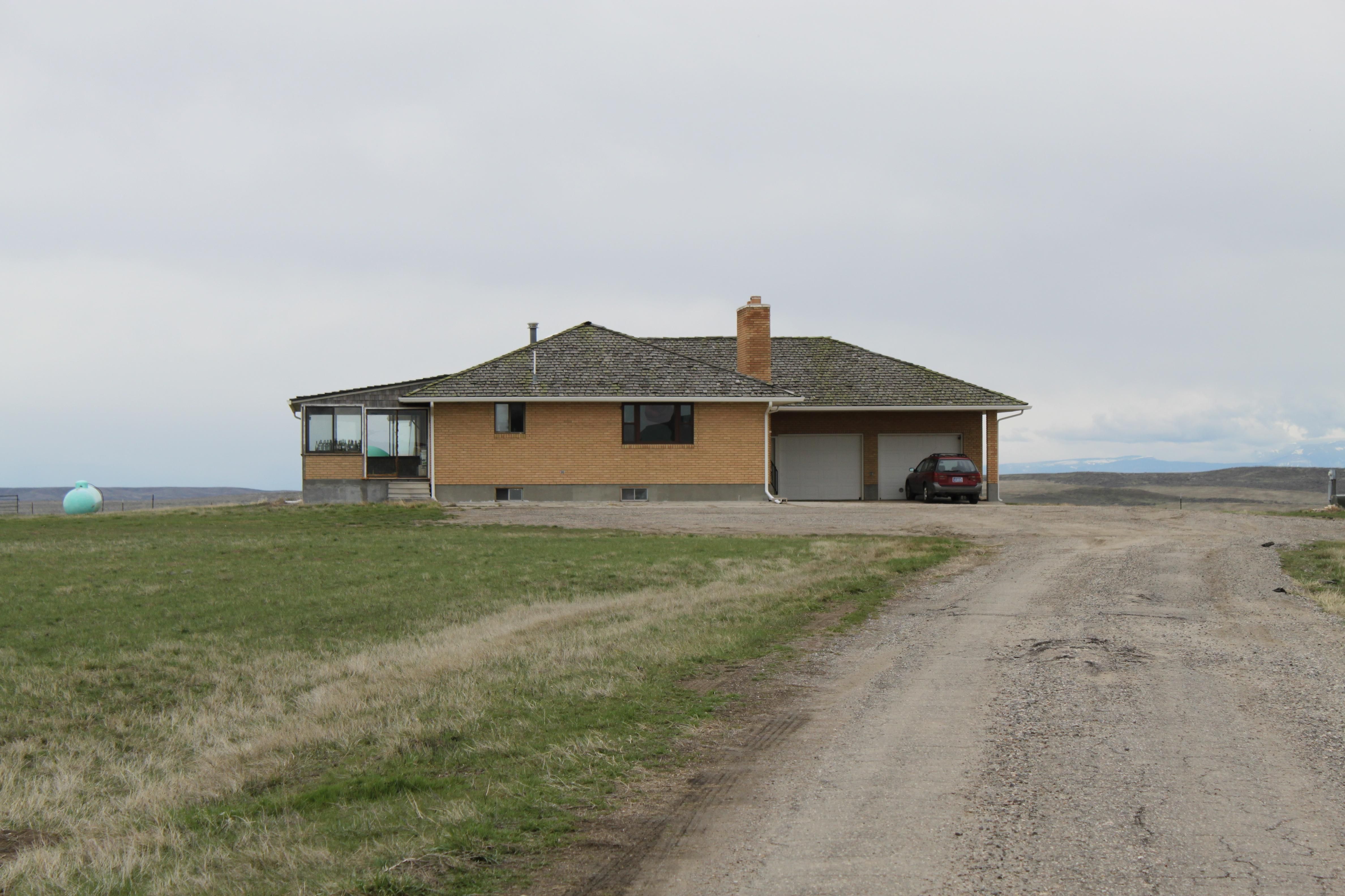 Hardin, Big Horn County, MT Hunting Property, Horse Property, House for