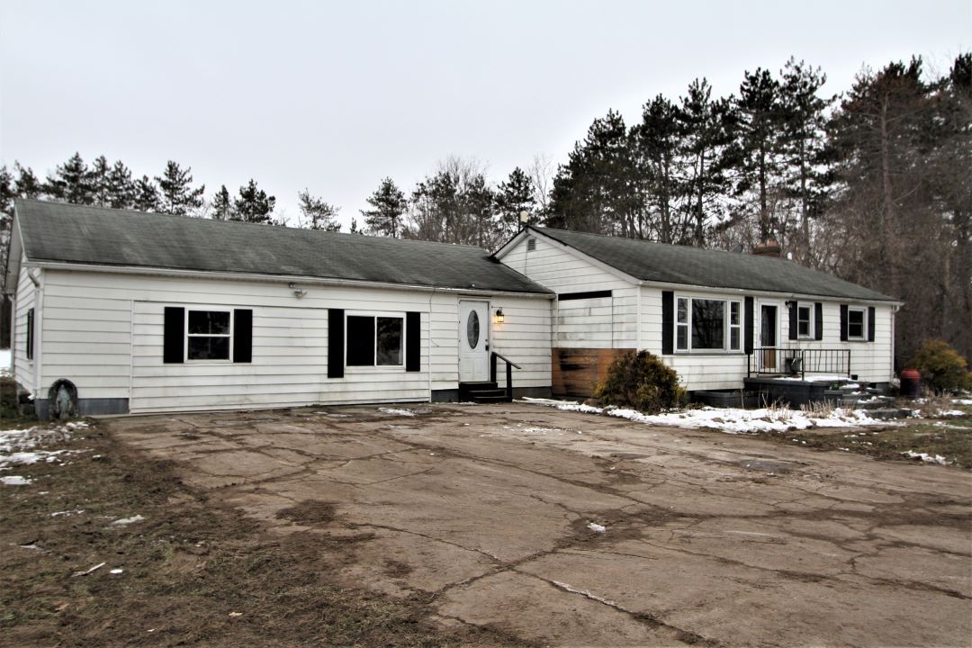 Croswell, Sanilac County, MI House for sale Property ID 409170347