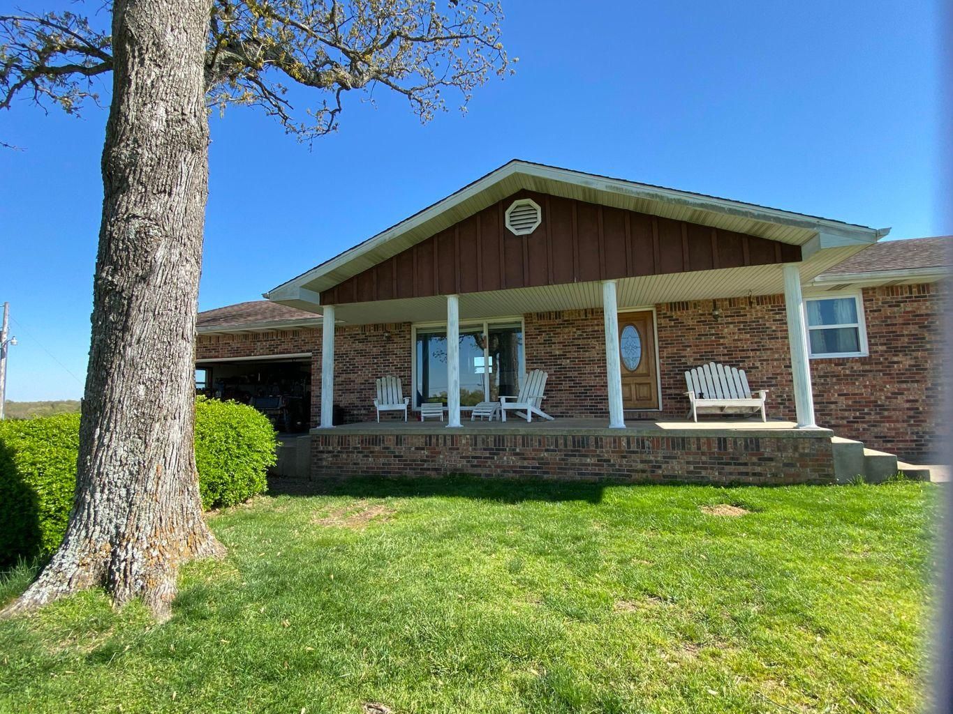 Tecumseh, Ozark County, MO Farms and Ranches, Horse Property, House for