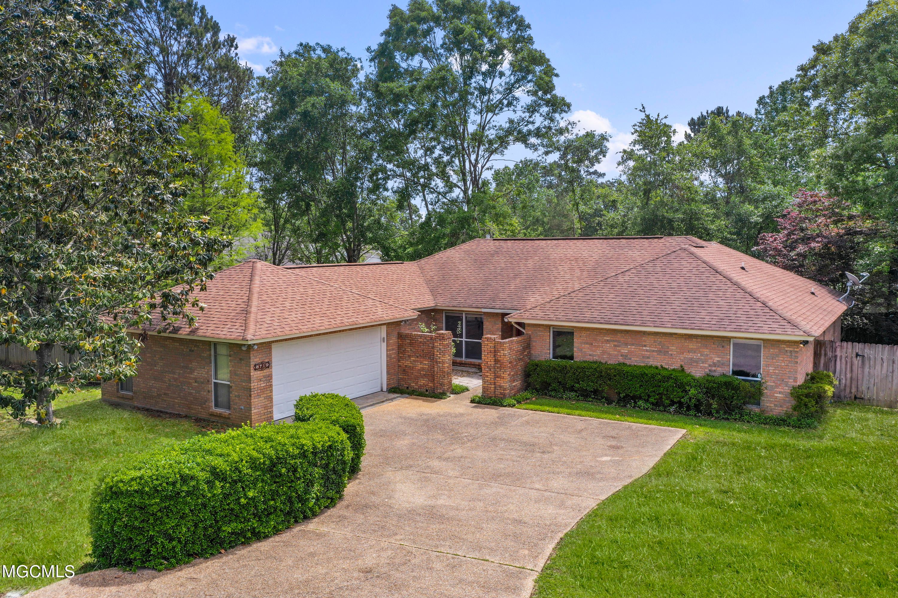 Diamondhead, Hancock County, MS House for sale Property ID 410123812