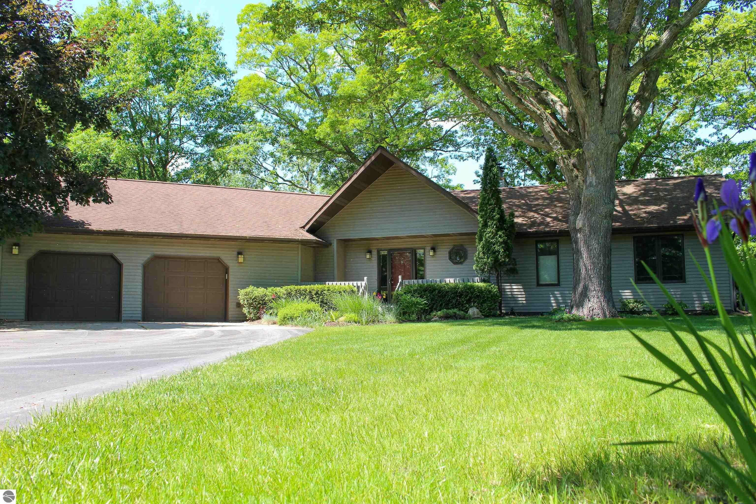 Mt Pleasant, Isabella County, MI Lakefront Property, Waterfront