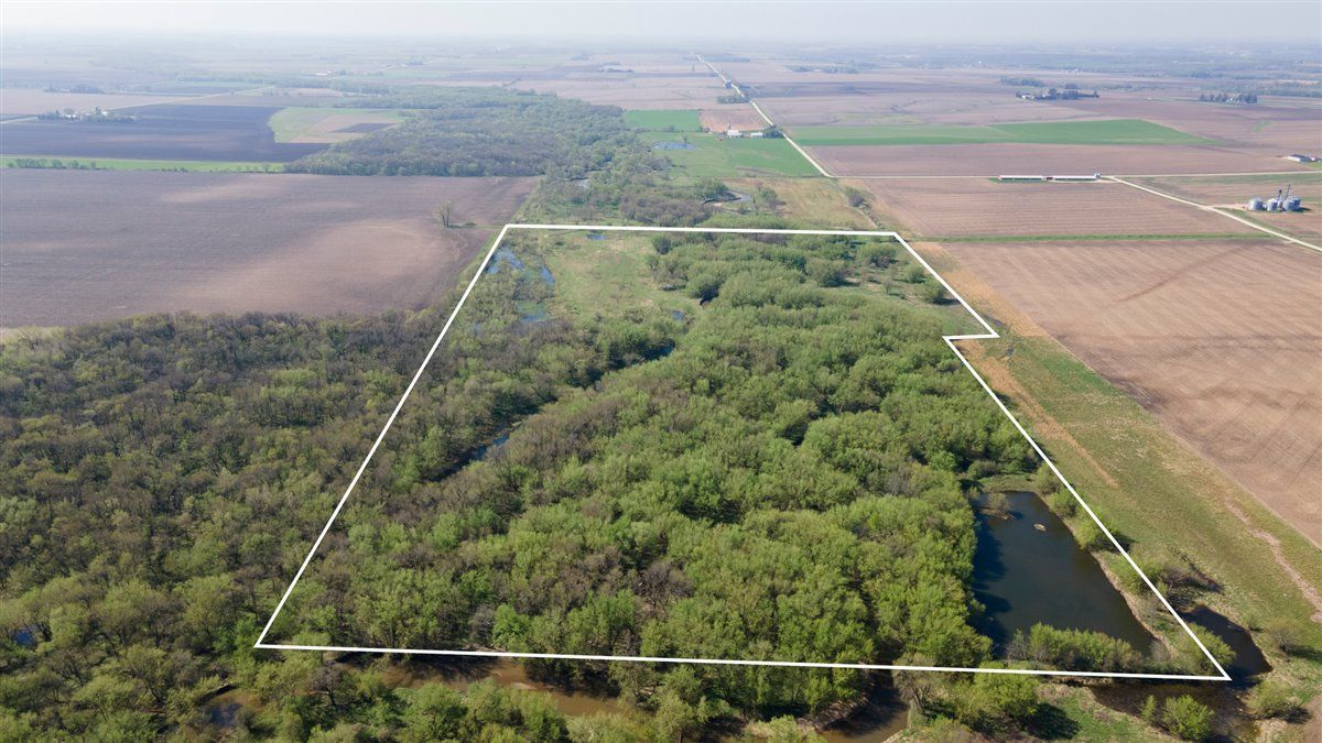 North Washington, Chickasaw County, IA Recreational Property