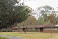 House in Shelby County, Texas