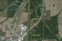 Farm and Ranch in Saline County, Illinois