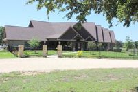 Farm and Ranch in Falls County, Texas