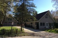 House in Racine County, Wisconsin