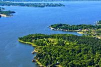 Lakefront Property in Henderson County, Texas