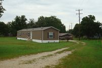 Farm and Ranch in Falls County, Texas