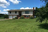 Farm and Ranch in Howell County, Missouri