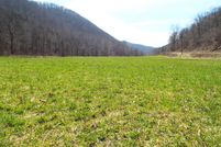 Farm and Ranch in Tazewell County, Virginia